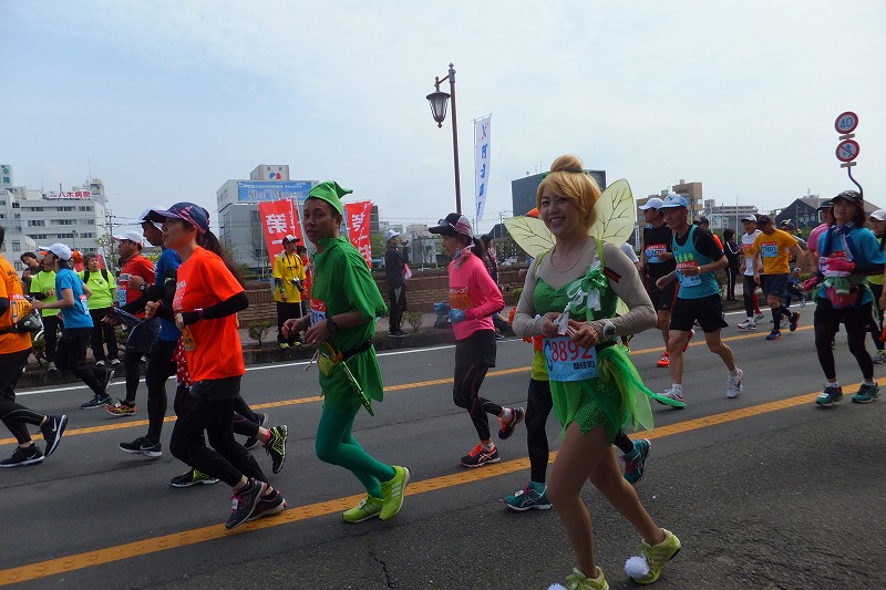 徳島マラソン　とくしまマラソン　2016年　仮装ランナー