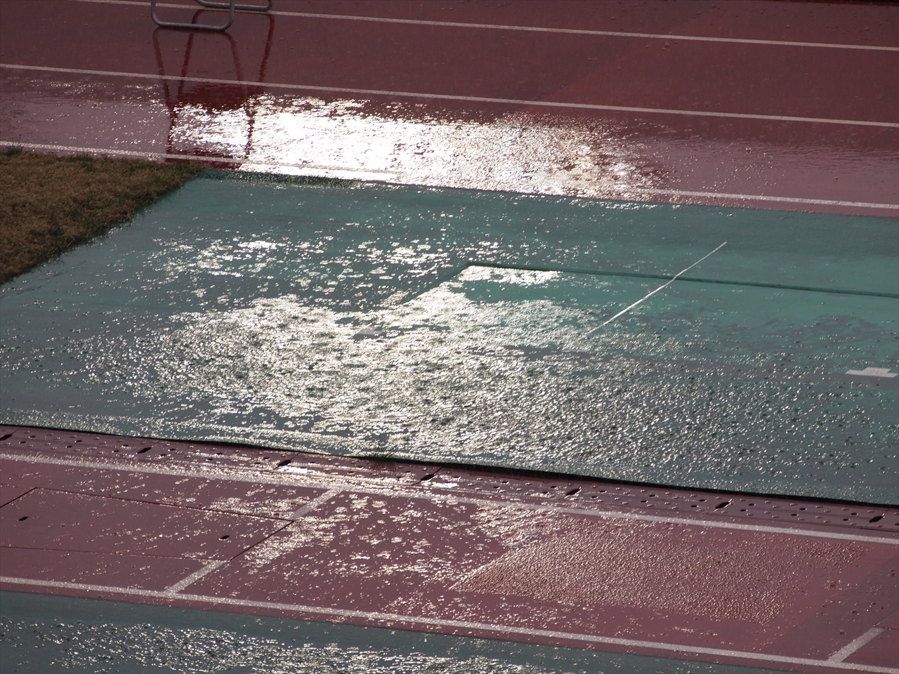 徳島ヴォルティスvsアルビレックス新潟　現地観戦レポート　サッカーの試合　激しい雨