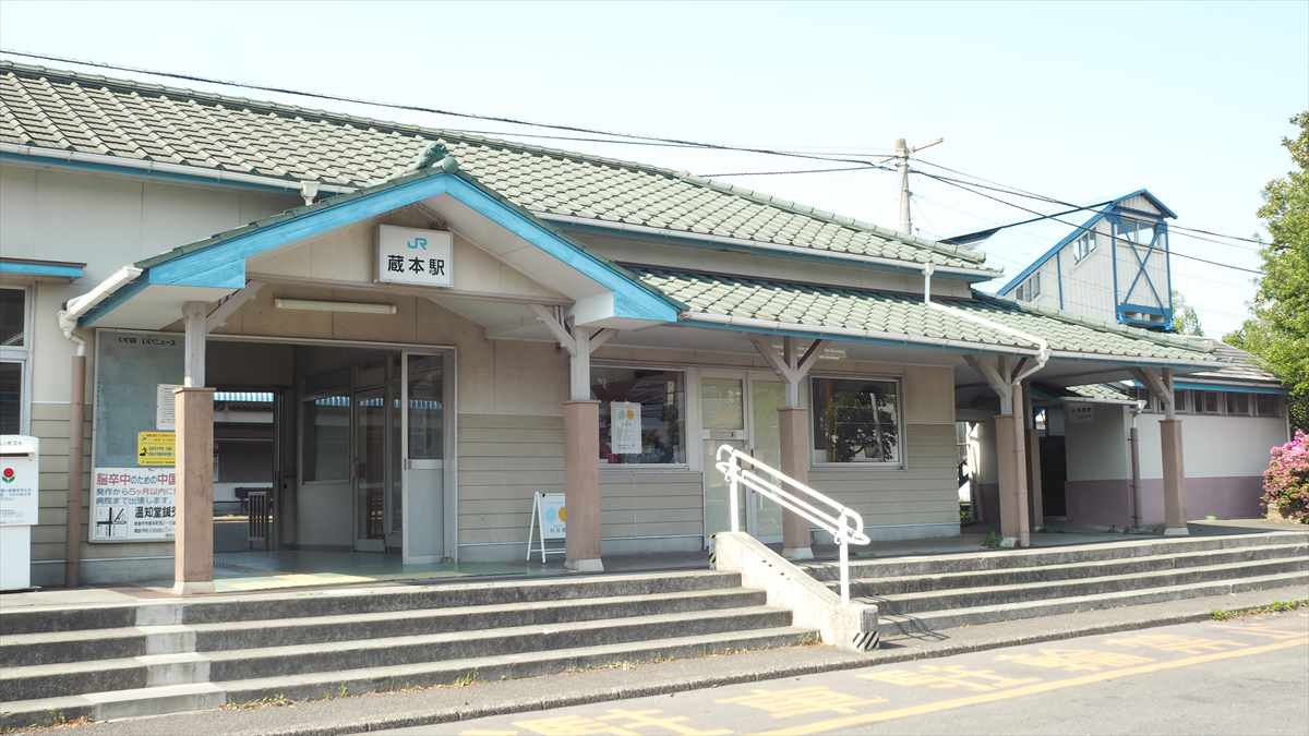 松尾塾　徳島の学習塾　駅の中　自習室無料